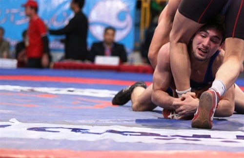 The results of the Iranian Wrestling league/ The defeats of world champions